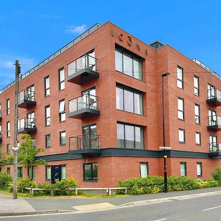Icona Luxury Apartment With Minster Views & Allocated Parking York Bagian luar foto