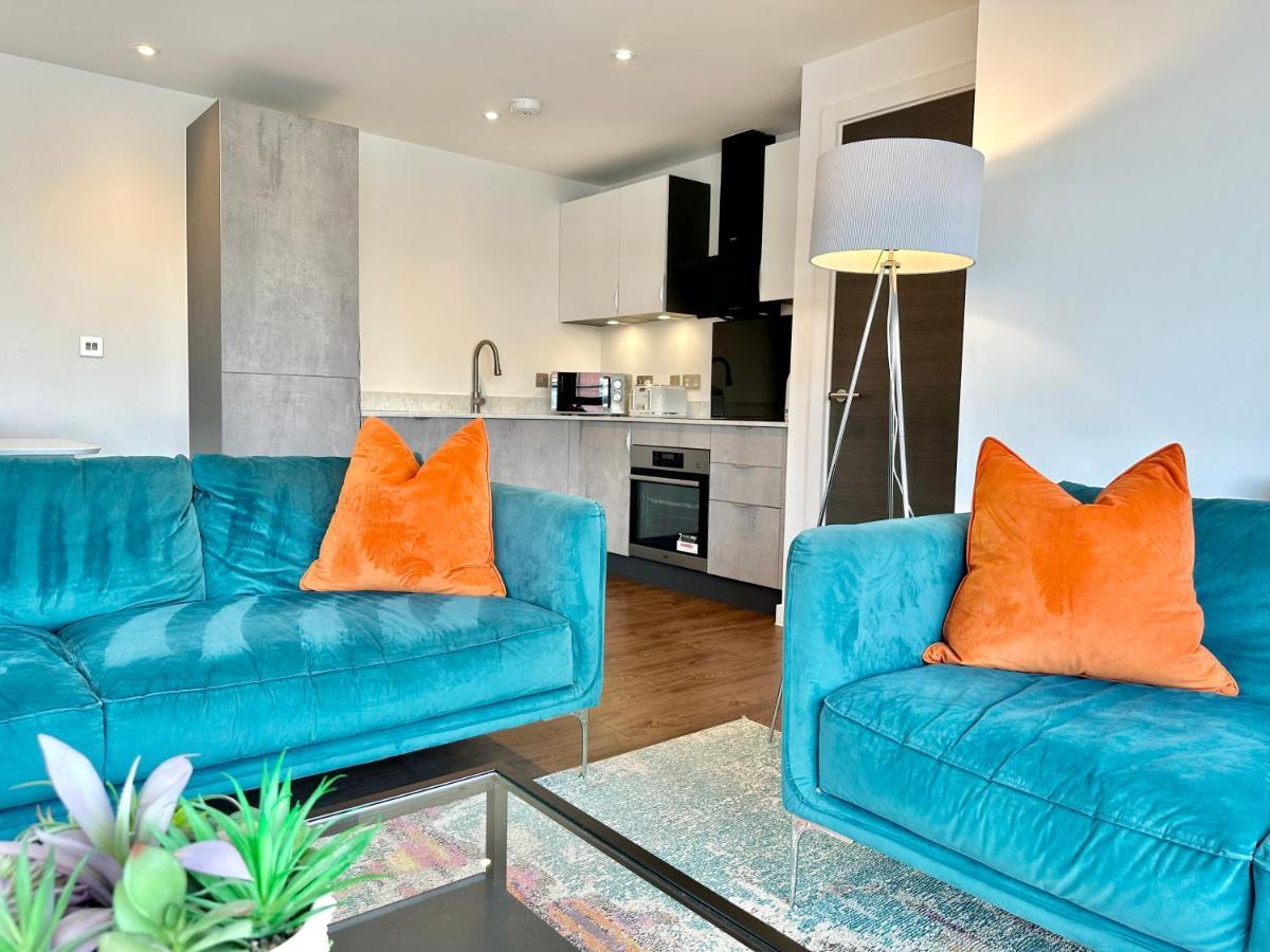 Icona Luxury Apartment With Minster Views & Allocated Parking York Bagian luar foto