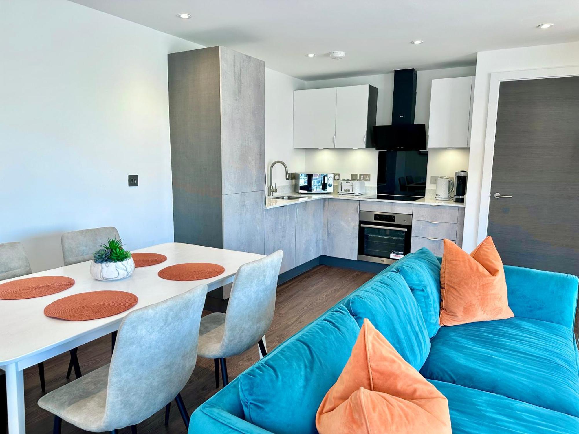 Icona Luxury Apartment With Minster Views & Allocated Parking York Bagian luar foto