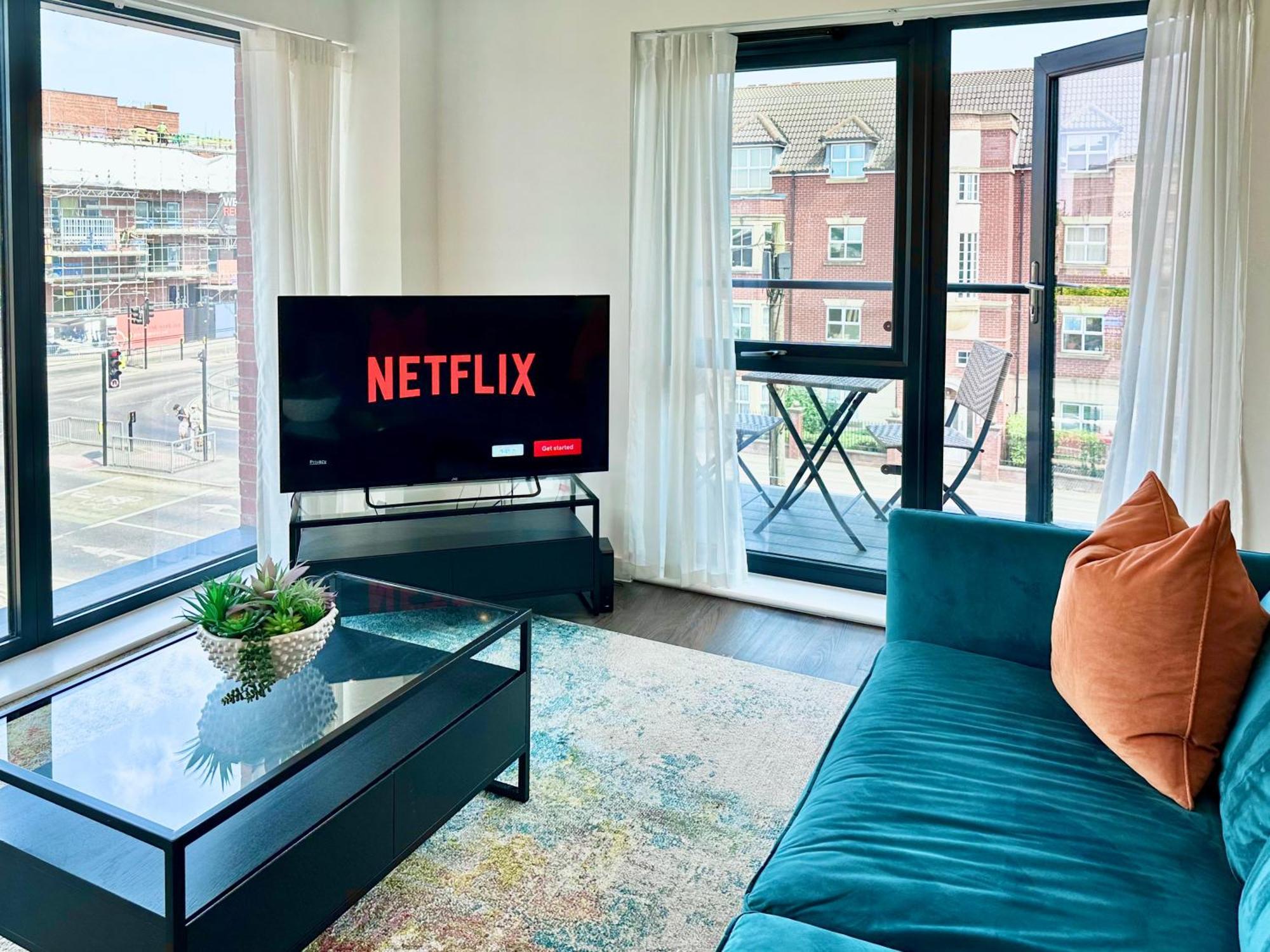 Icona Luxury Apartment With Minster Views & Allocated Parking York Bagian luar foto